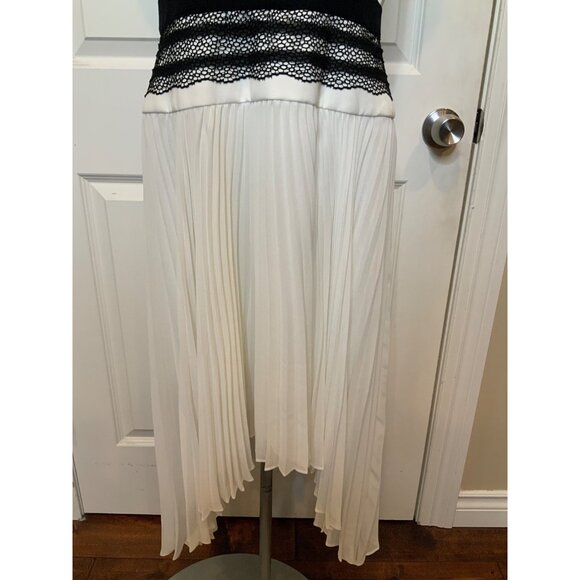 BCBG Max Azria Adelyn White Pleated Skirt High-Low Dress NWT $368 Size 8 - Picture 3 of 8